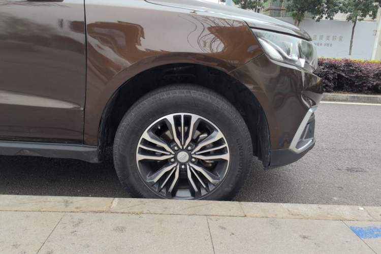 Used Geely Auto Vision X6 2018 1.8L Manual 4G Connect Luxury Edition Right Front Wheel Hub