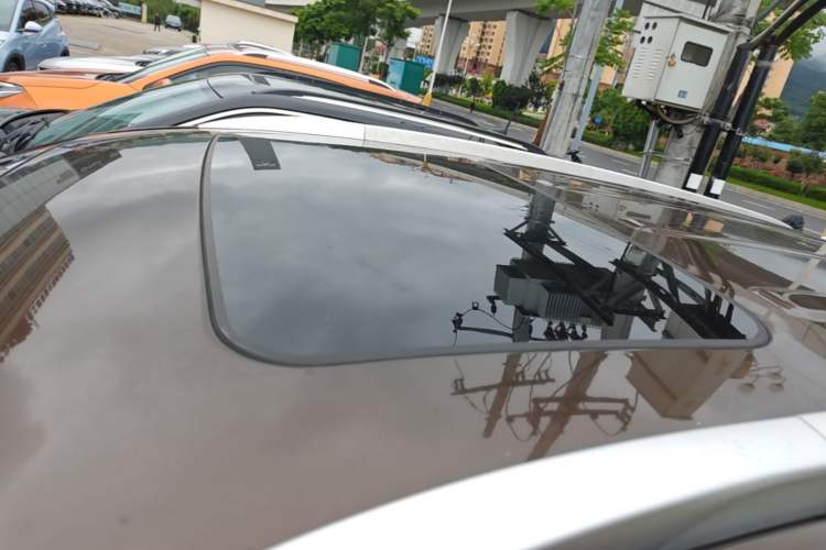 Used Geely Auto Vision X6 2018 1.8L Manual 4G Connect Luxury Edition Roof