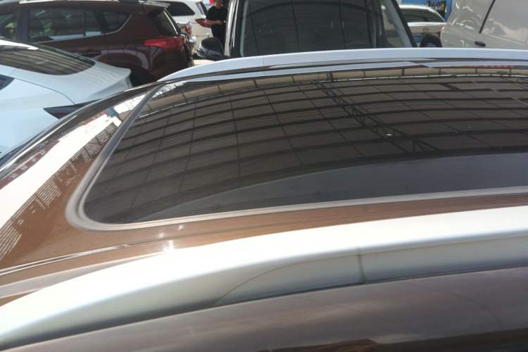 Used Geely Auto Vision X6 2018 1.4T CVT 4G Connected Flagship Edition Roof
