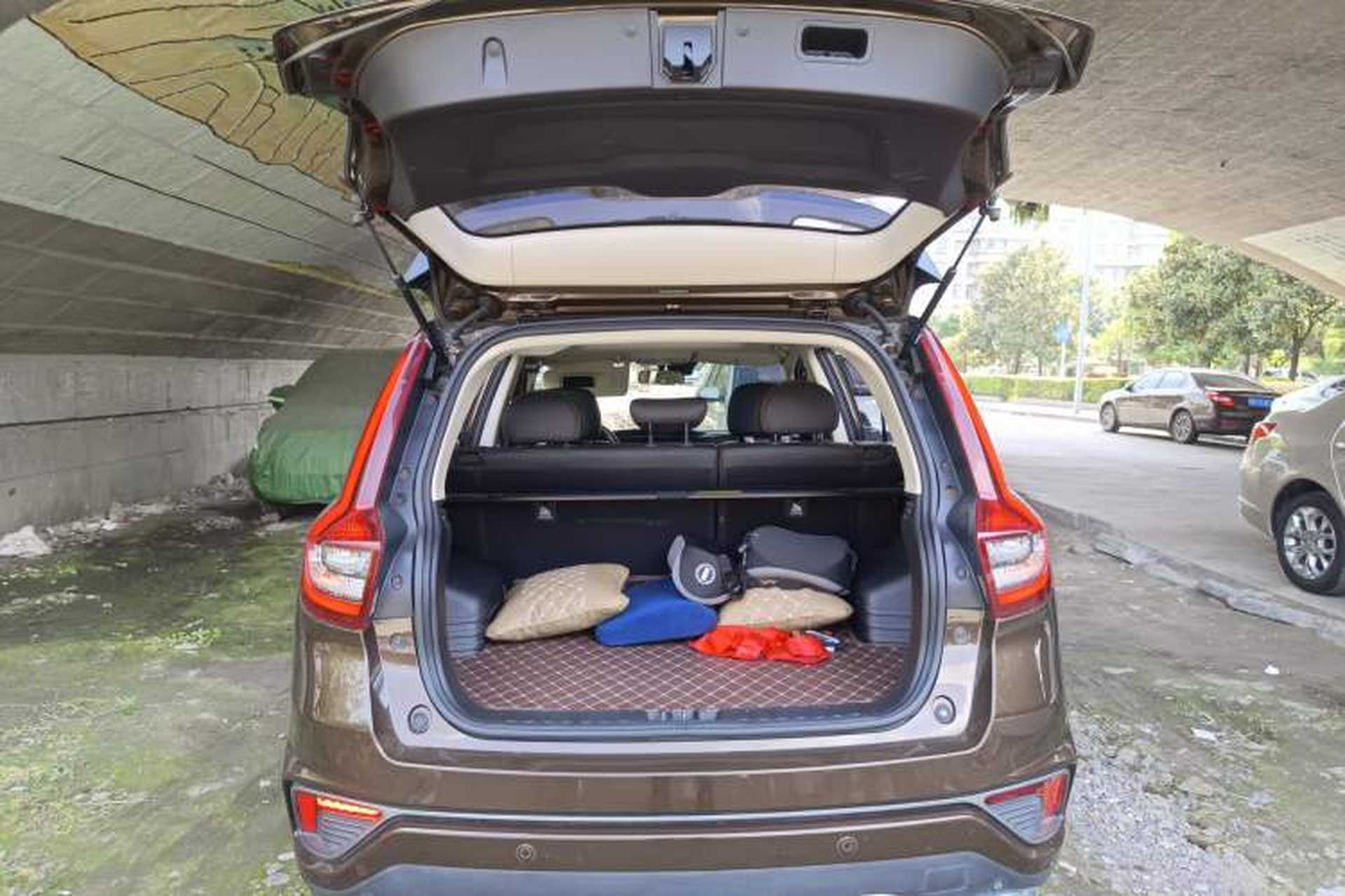 Used Geely Auto Vision X6 2018 1.4T CVT 4G Connected Flagship Edition Trunk