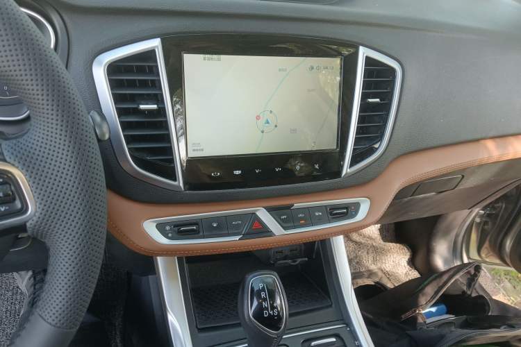 Used Geely Auto Vision X6 2018 1.4T CVT 4G Connected Flagship Edition Audio And AC Panel