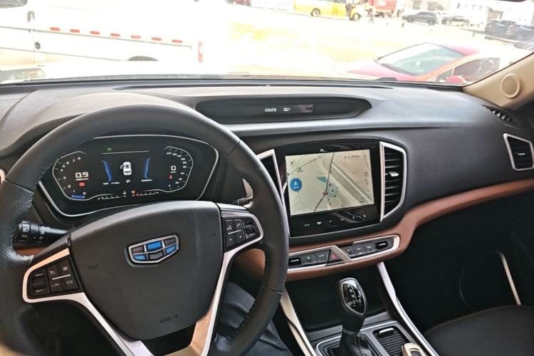Used Geely Auto Vision X6 2018 1.4T CVT 4G Connected Luxury Version Center Console