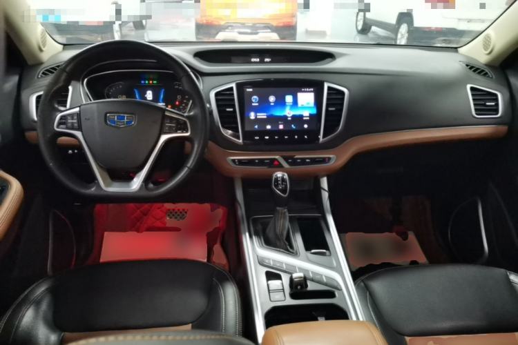 Used Geely Auto Vision X6 2018 1.4T CVT 4G Connected Luxury Version Center Console