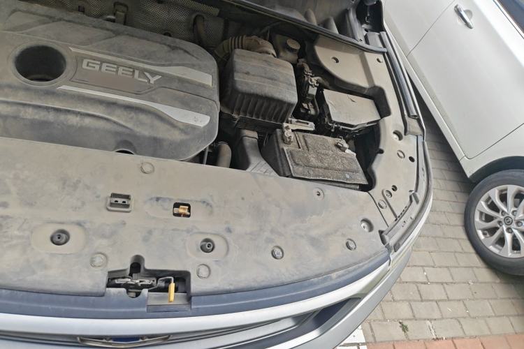Used Geely Auto Vision X6 2018 1.4T CVT 4G Connected Flagship Edition Engine Bay Left