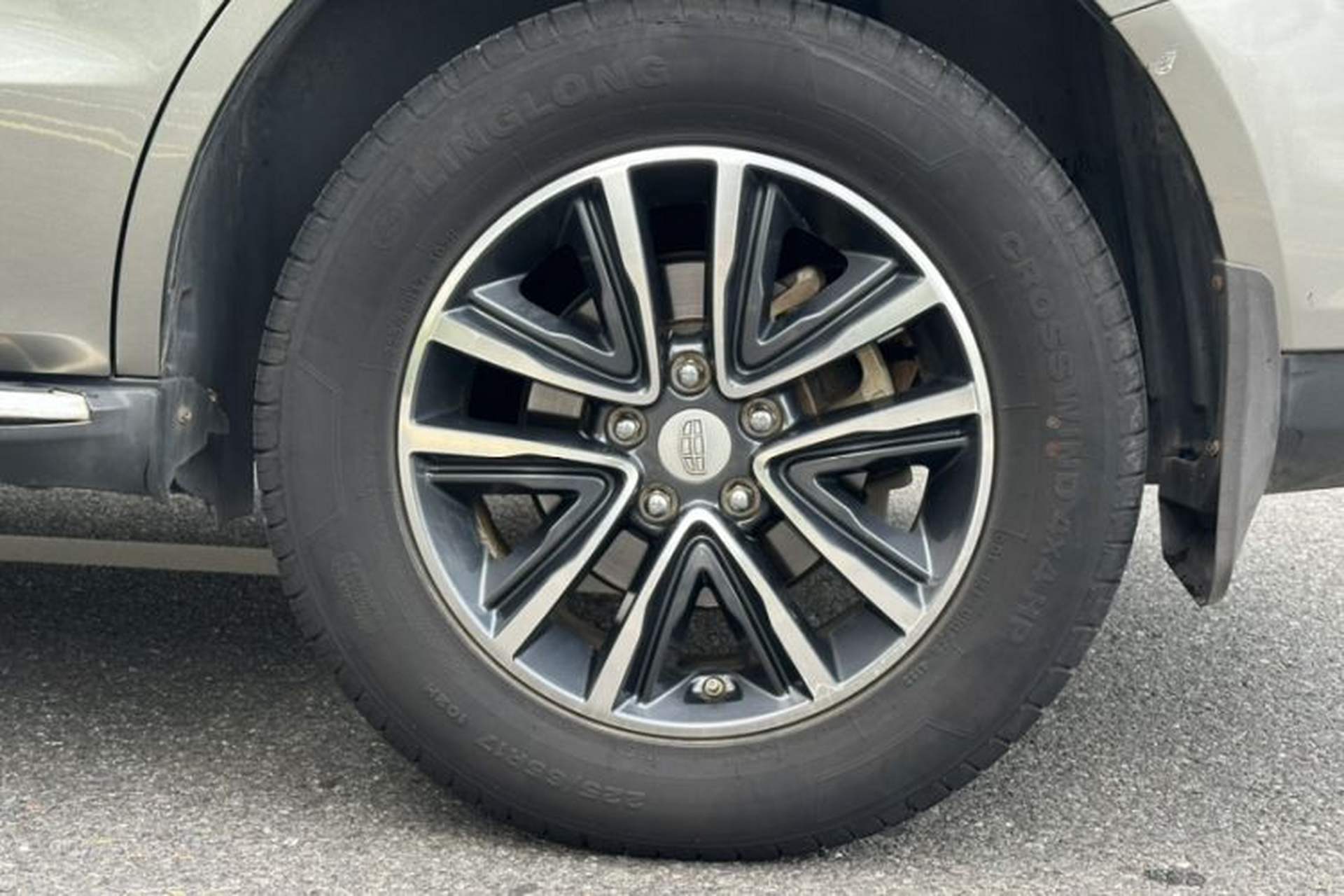 Used Geely Auto Vision X6 2018 1.4T CVT 4G Connected Flagship Edition Exterior 8