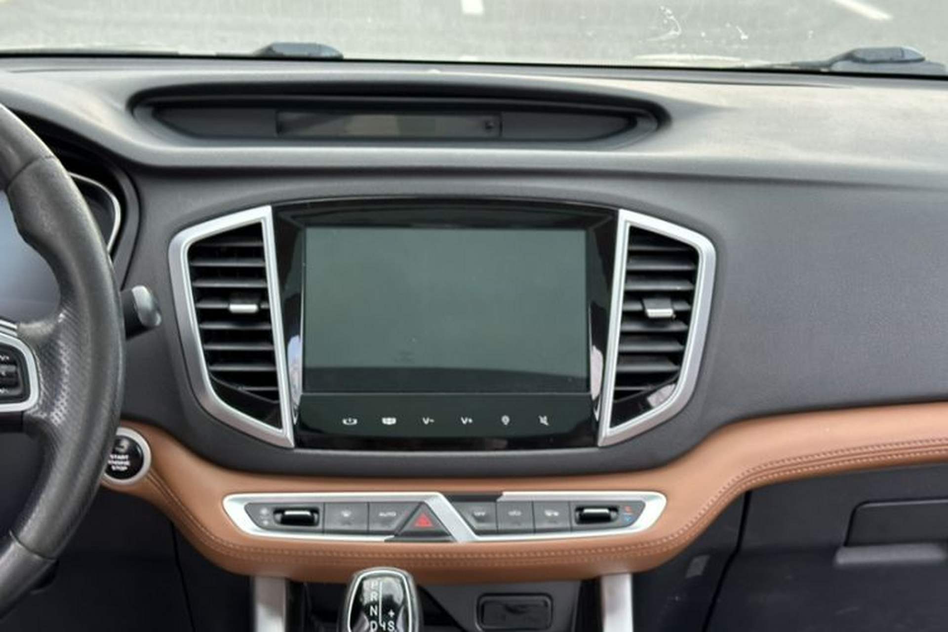 Used Geely Auto Vision X6 2018 1.4T CVT 4G Connected Flagship Edition Interior 3