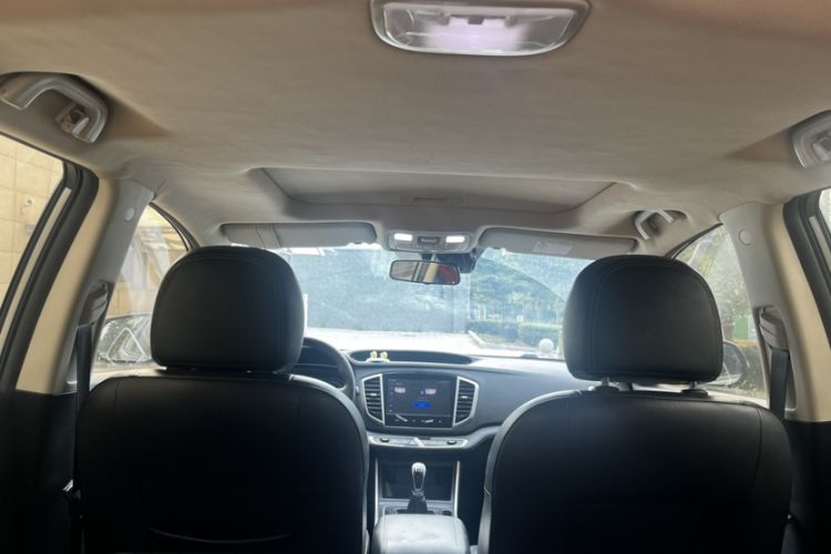 Used Geely Auto Vision X6 2018 1.8L Manual 4G Connect Luxury Edition Interior 6