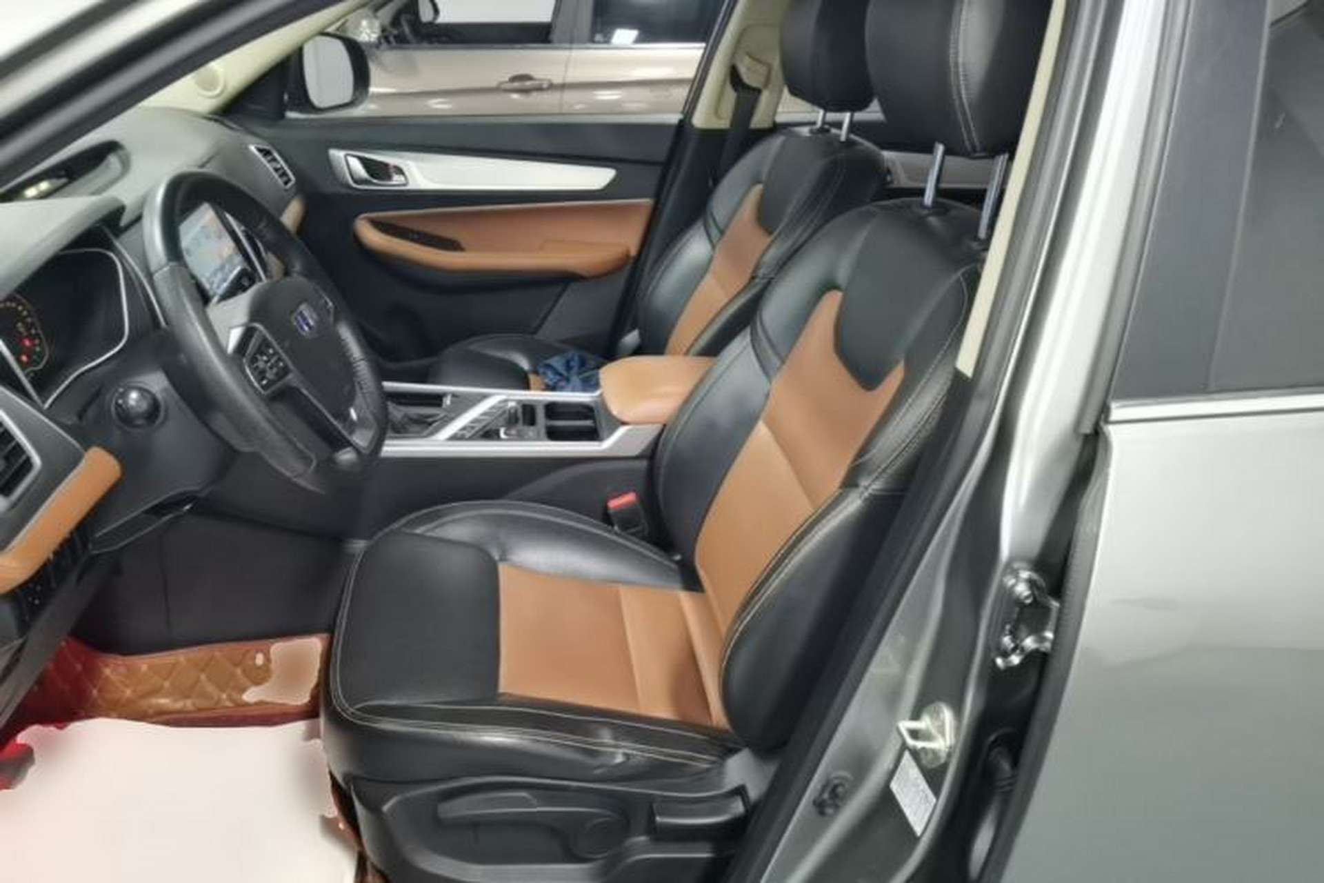 Used Geely Auto Vision X6 2018 1.4T CVT 4G Connected Luxury Version Left Front Seat