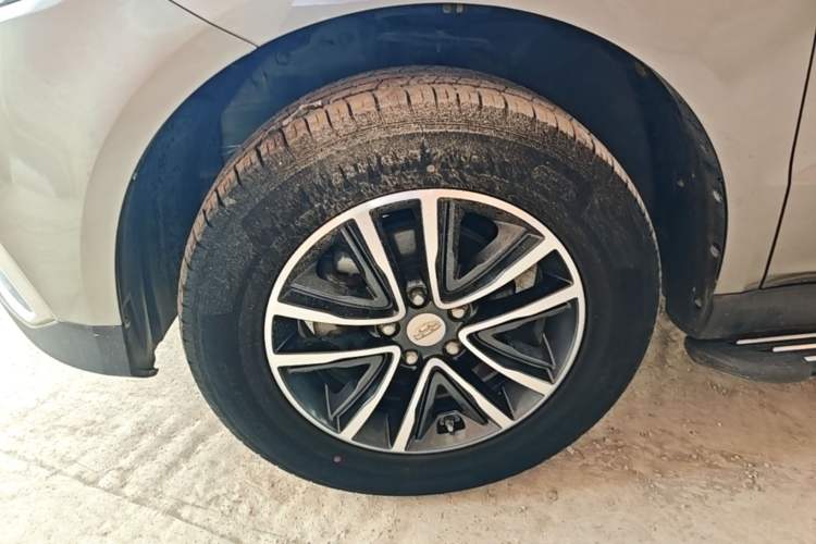 Used Geely Auto Vision X6 2018 1.4T CVT 4G Connected Luxury Version Left Front Wheel Hub