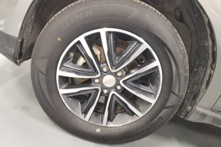 Used Geely Auto Vision X6 2018 1.4T CVT 4G Connected Luxury Version Left Front Wheel Hub