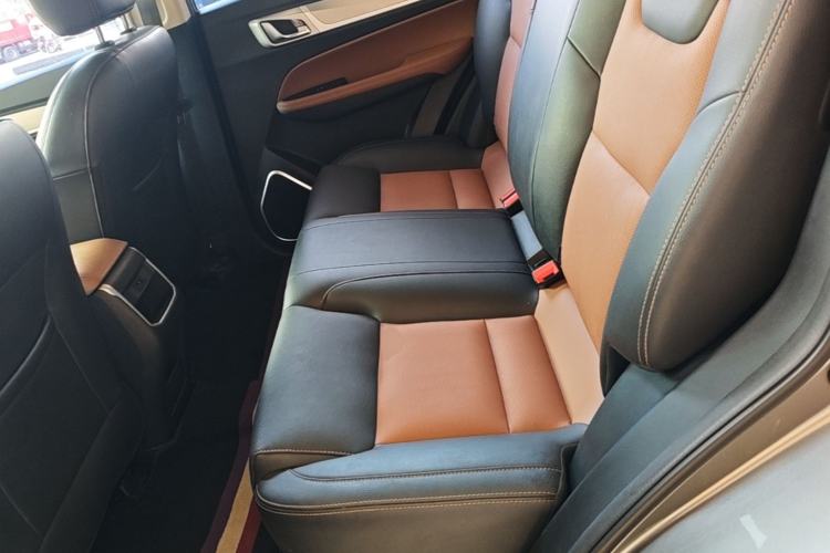 Used Geely Auto Vision X6 2018 1.4T CVT 4G Connected Luxury Version Left Rear Seat