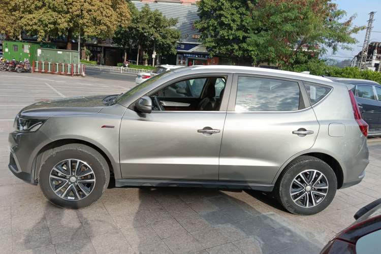 Used Geely Auto Vision X6 2018 1.4T CVT 4G Connected Flagship Edition Left Side