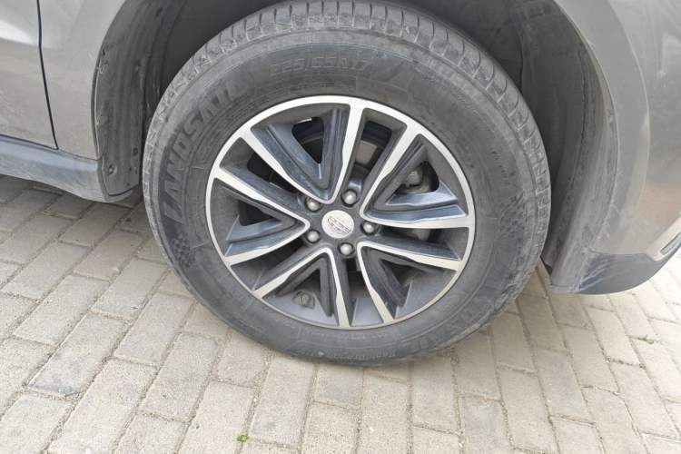 Used Geely Auto Vision X6 2018 1.4T CVT 4G Connected Flagship Edition Right Front Wheel Hub