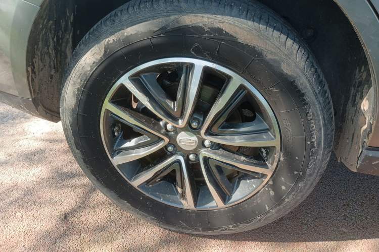 Used Geely Auto Vision X6 2018 1.4T CVT 4G Connected Flagship Edition Right Rear Wheel Hub