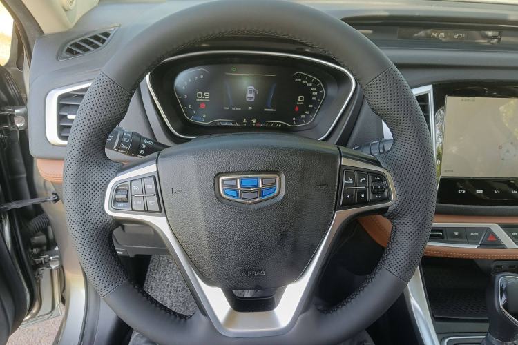 Used Geely Auto Vision X6 2018 1.4T CVT 4G Connected Flagship Edition Steering Wheel