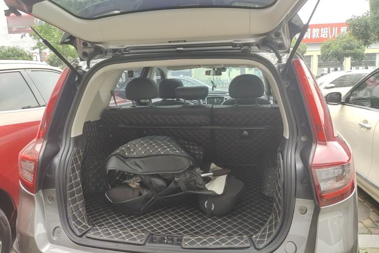 Used Geely Auto Vision X6 2018 1.4T CVT 4G Connected Flagship Edition Trunk
