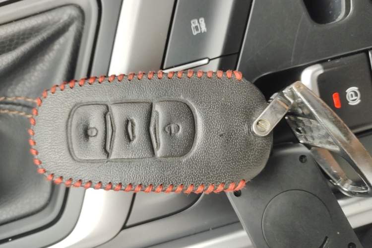 Used Geely Auto Vision X6 2018 1.4T CVT 4G Connected Flagship Edition Vehicle Key