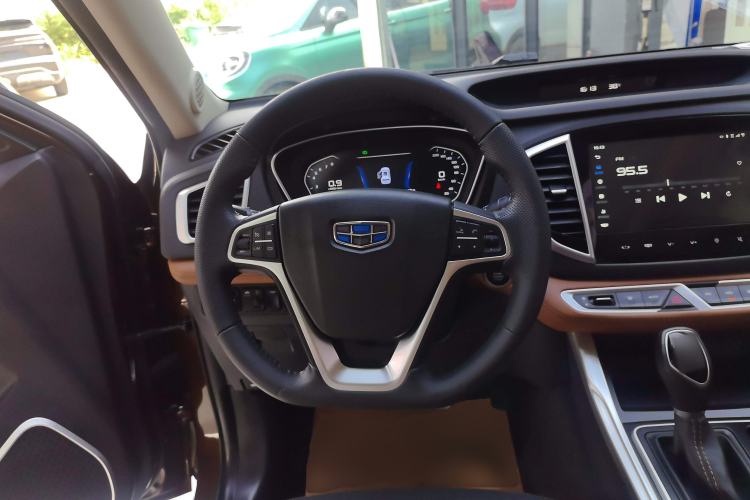 Used Geely Auto Vision X6 2018 1.4T CVT 4G Connected Flagship Edition Steering Wheel