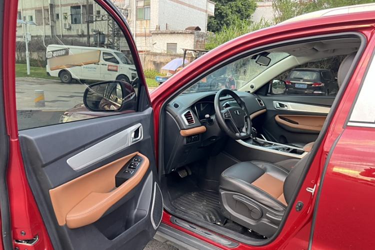 Used Geely Auto Vision X6 2018 1.4T CVT 4G Connected Luxury Version Interior 7