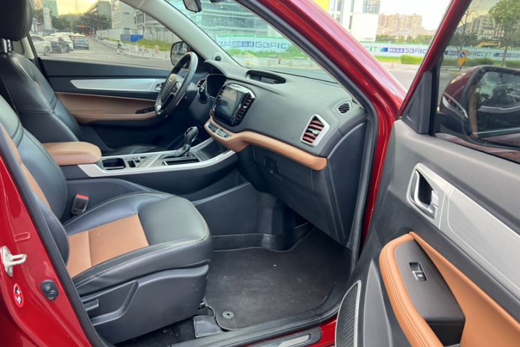 Used Geely Auto Vision X6 2018 1.4T CVT 4G Connected Luxury Version Right Front Seat