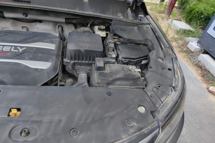 Used Geely Auto Vision X6 2018 1.4T CVT 4G Connected Luxury Version Engine Bay Left