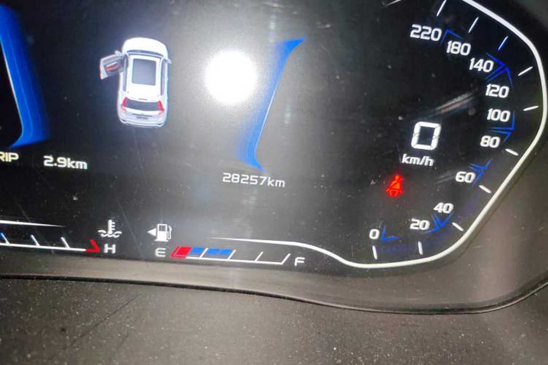Used Geely Auto Vision X6 2018 1.8L Manual 4G Connect Luxury Edition Odometer Close Up