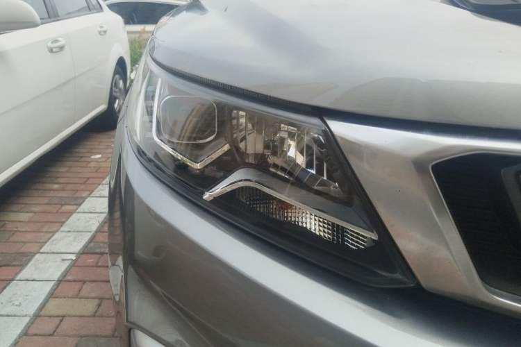 Used Geely Auto Vision X6 2018 1.8L Manual 4G Connect Luxury Edition Right Front Headlight