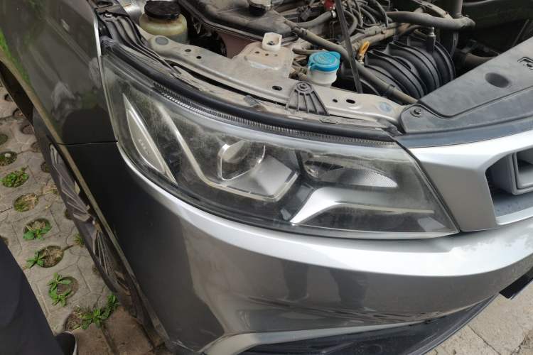 Used Geely Auto Vision X6 2018 1.8L Manual 4G Connect Luxury Edition Right Front Headlight