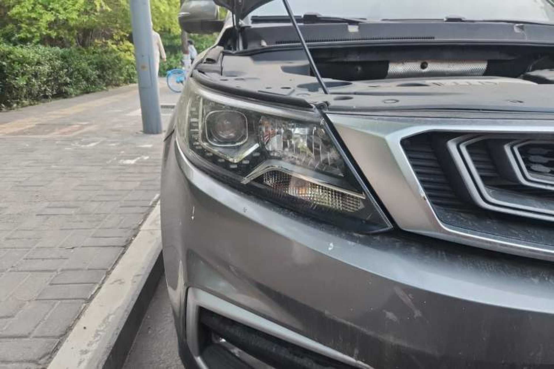 Used Geely Auto Vision X6 2018 1.4T CVT 4G Connected Flagship Edition Right Front Headlight