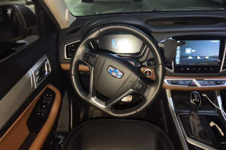 Used Geely Auto Vision X6 2018 1.4T CVT 4G Connected Flagship Edition Steering Wheel