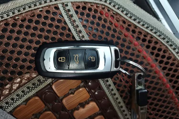 Used Geely Auto Vision X6 2018 1.8L Manual 4G Connect Luxury Edition Vehicle Key