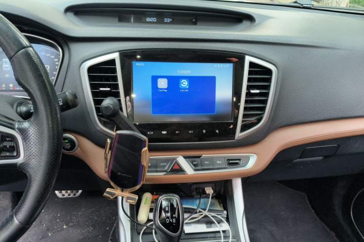Used Geely Auto Vision X6 2018 1.4T CVT 4G Connected Flagship Edition Audio And AC Panel