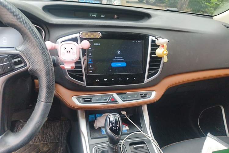 Used Geely Auto Vision X6 2018 1.4T CVT 4G Connected Flagship Edition Audio And AC Panel