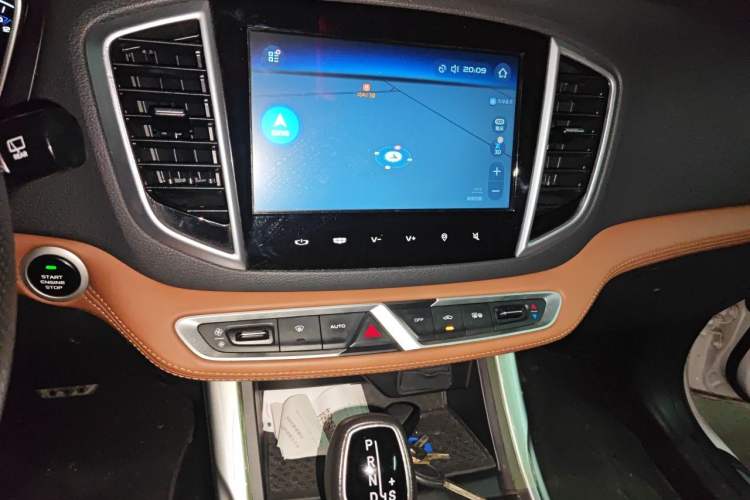Used Geely Auto Vision X6 2018 1.4T CVT 4G Connected Flagship Edition Audio And AC Panel