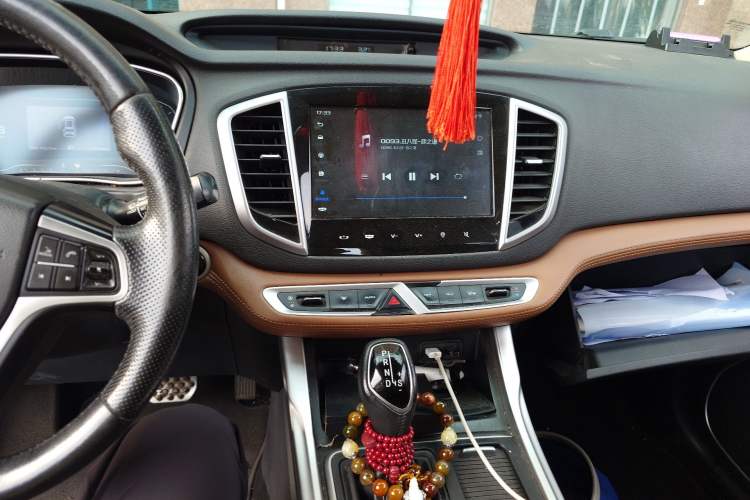 Used Geely Auto Vision X6 2018 1.4T CVT 4G Connected Flagship Edition Audio And AC Panel