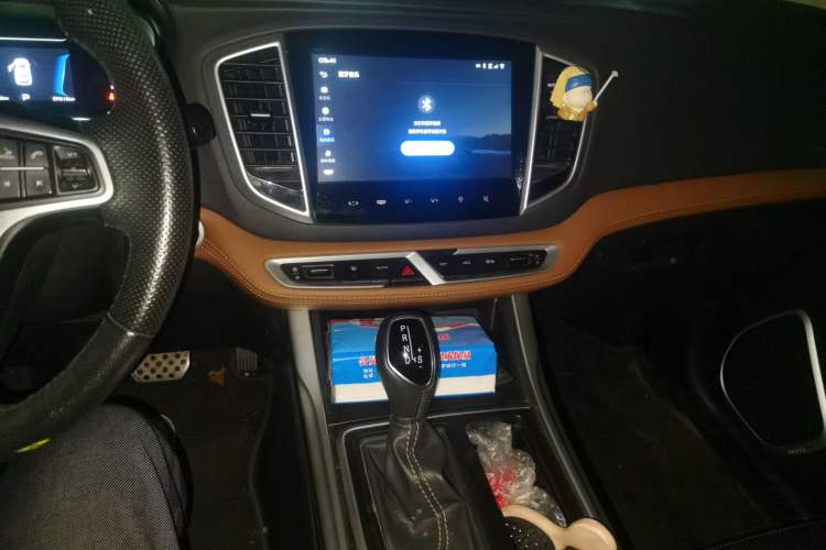 Used Geely Auto Vision X6 2018 1.4T CVT 4G Connected Flagship Edition Audio And AC Panel