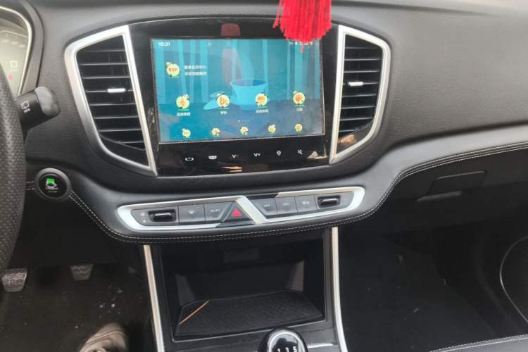 Used Geely Auto Vision X6 2018 1.8L Manual 4G Connect Luxury Edition Audio And AC Panel