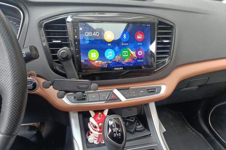 Used Geely Auto Vision X6 2018 1.4T CVT 4G Connected Luxury Version Audio And AC Panel