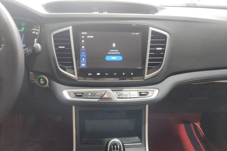 Used Geely Auto Vision X6 2018 1.8L Manual 4G Connect Luxury Edition Audio And AC Panel