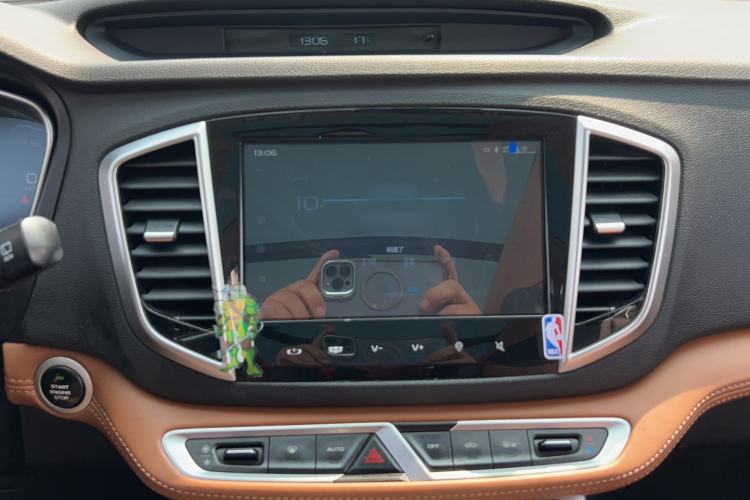 Used Geely Auto Vision X6 2018 1.4T CVT 4G Connected Flagship Edition Audio And AC Panel