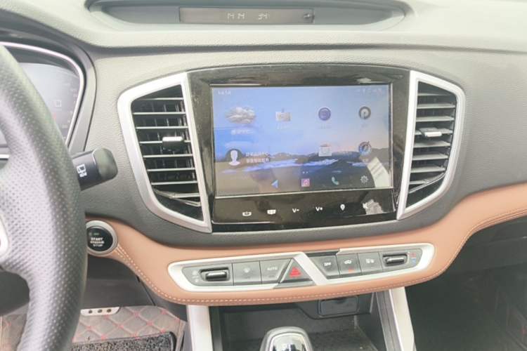 Used Geely Auto Vision X6 2018 1.4T CVT 4G Connected Flagship Edition Audio And AC Panel