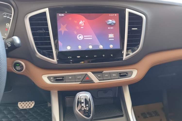 Used Geely Auto Vision X6 2018 1.4T CVT 4G Connected Flagship Edition Audio And AC Panel