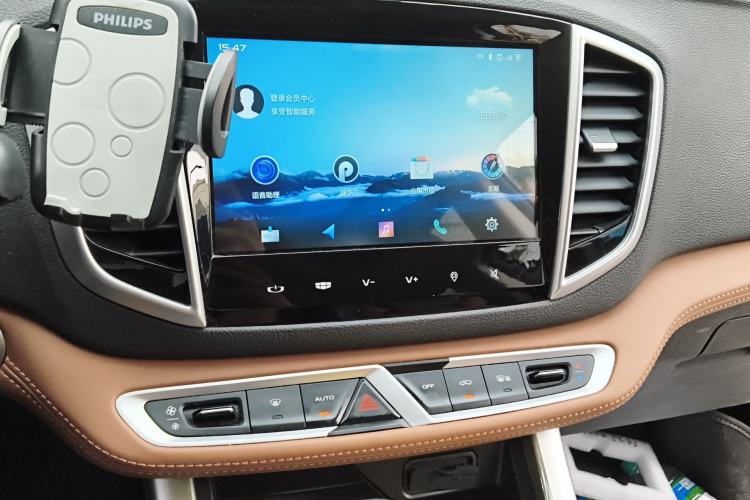 Used Geely Auto Vision X6 2018 1.4T CVT 4G Connected Luxury Version Audio And AC Panel