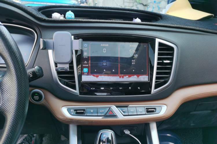 Used Geely Auto Vision X6 2018 1.4T CVT 4G Connected Luxury Version Audio And AC Panel