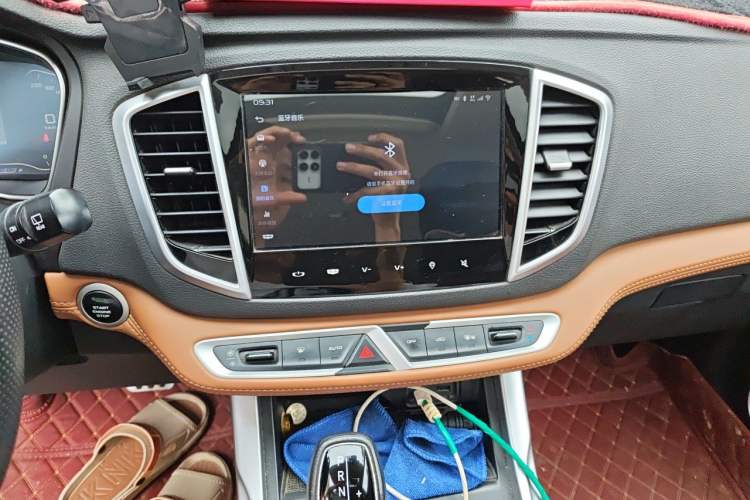 Used Geely Auto Vision X6 2018 1.4T CVT 4G Connected Luxury Version Audio And AC Panel