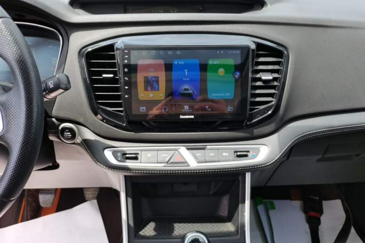 Used Geely Auto Vision X6 2018 1.8L Manual 4G Connect Luxury Edition Audio And AC Panel