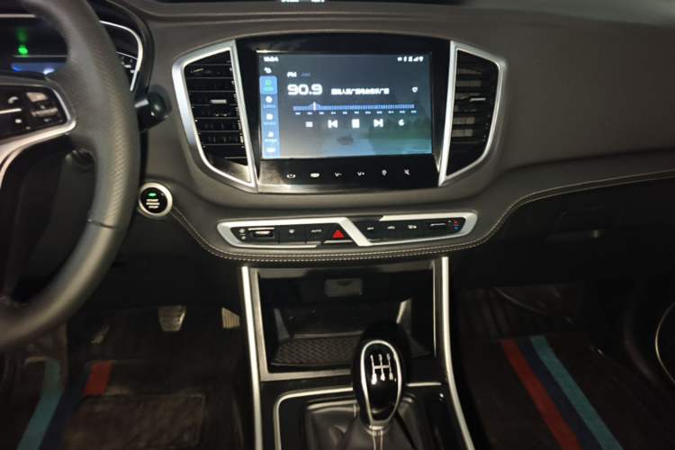 Used Geely Auto Vision X6 2018 1.8L Manual 4G Connect Luxury Edition Audio And AC Panel