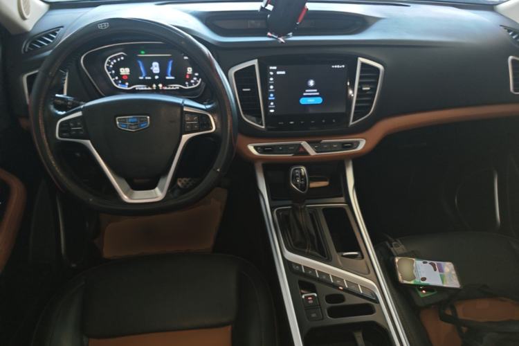 Used Geely Auto Vision X6 2018 1.4T CVT 4G Connected Flagship Edition Center Console