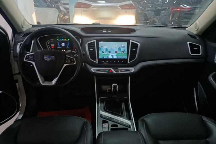 Used Geely Auto Vision X6 2018 1.8L Manual 4G Connect Luxury Edition Center Console