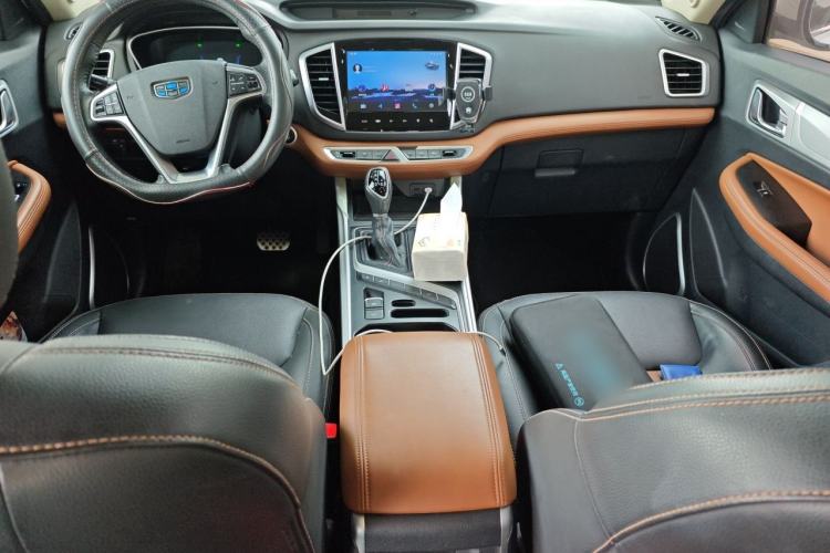 Used Geely Auto Vision X6 2018 1.4T CVT 4G Connected Luxury Version Center Console